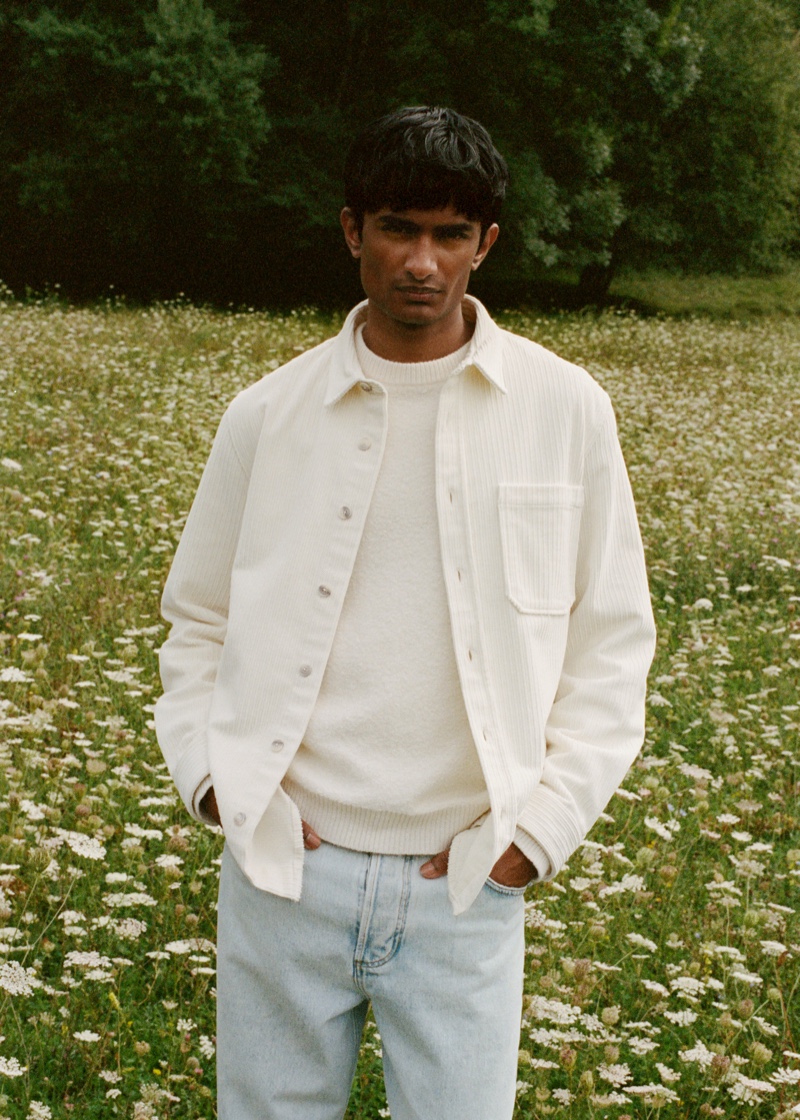 Mango enlists model Rishi Robin to showcase its latest menswear arrivals.