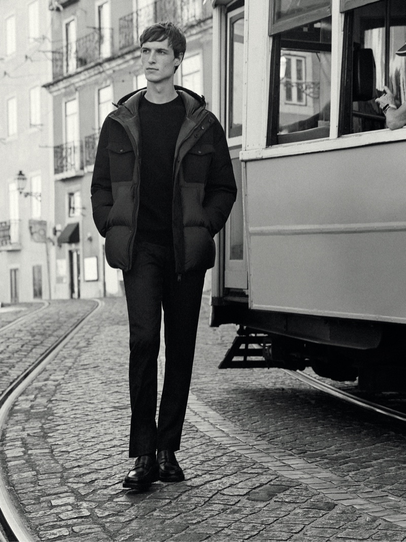 Massimo Dutti 2021 Mens Editorial The Walk 008