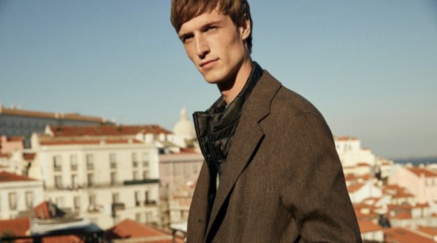 Egon Van Praet Takes a Stylish Walk with Massimo Dutti Egon Van Praet Takes a Stylish Walk with Massimo Dutti