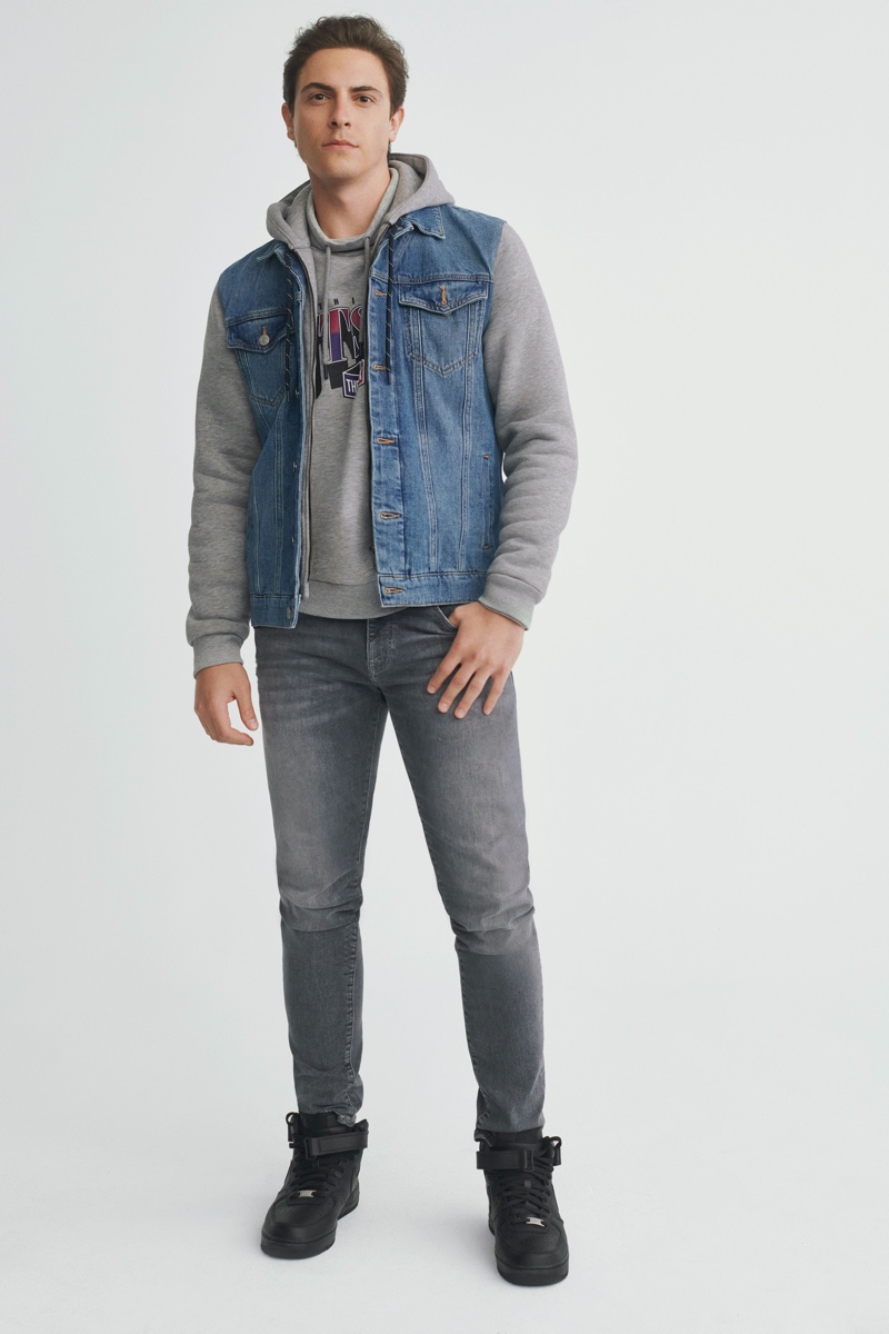 Derek Klena goes casual in a denim look from Mavi's fall-winter 2021 collection.