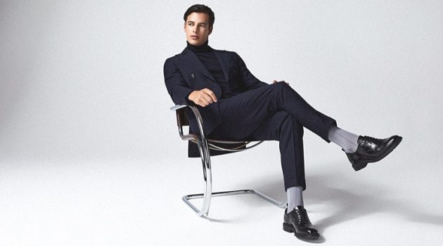 Harry Gozzett Models Reiss Icons from Fall Signatures Collection Dressed to impress, Harry Gozzett rocks Reiss' Nether suit with a Cain turtleneck.