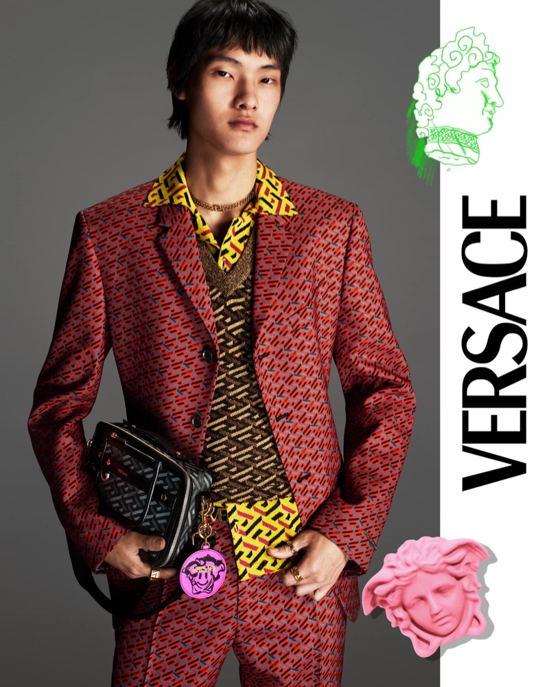 Daein Moon dons a statement suit for Versace's fall 2021 men's campaign.