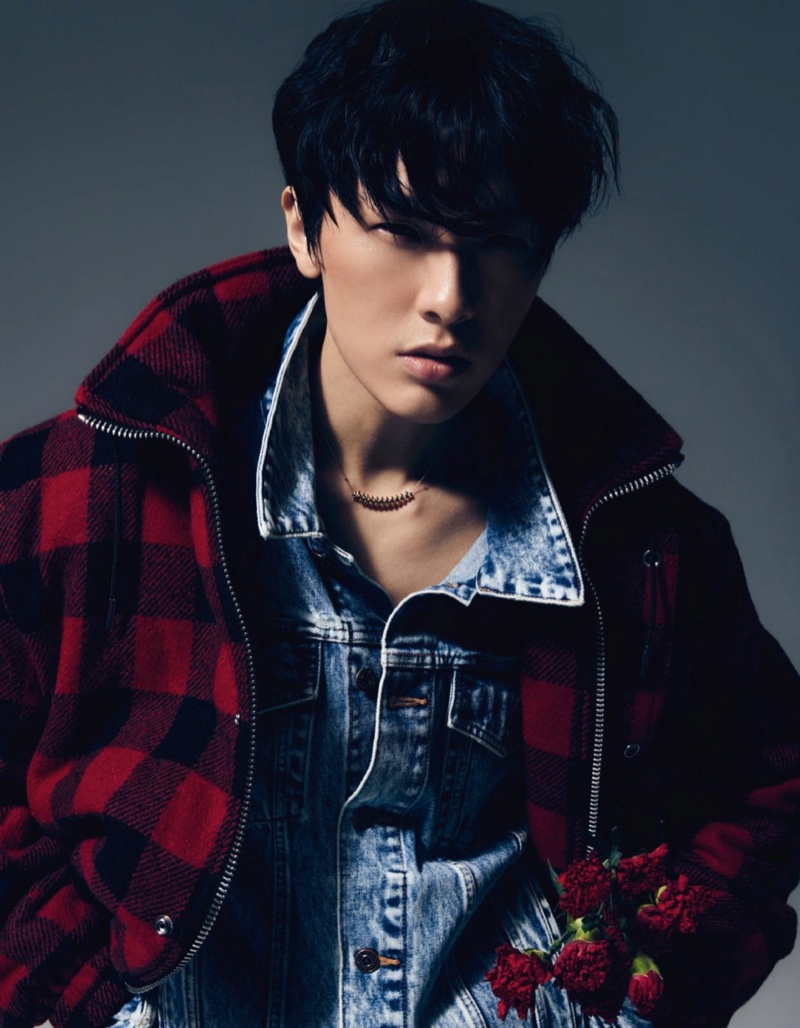 » Aloysius Layers in Textured Styles for Esquire Singapore Aloysius Chua 2021 Esquire Singapore Editorial 003