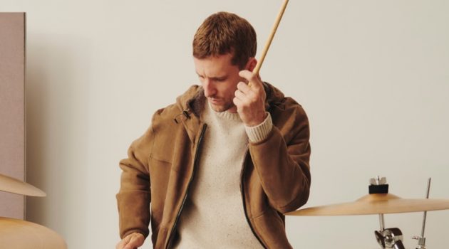 Portrait N.2: George Barnett Stays on Beat with Massimo Dutti Playing the drums, George Barnett stars in Massimo Dutti's latest men's feature.