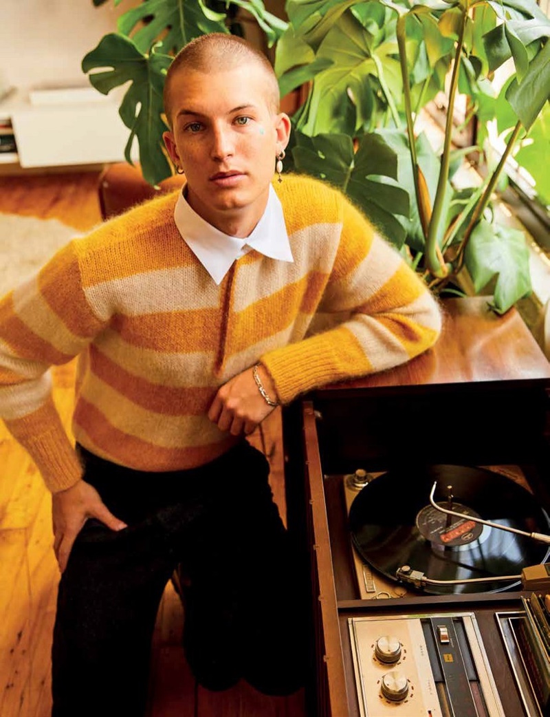 Arnaldo Anaya-Lucca photographs Gus Dapperton in a yellow striped sweater by Fendi for Vogue Man Hong Kong.