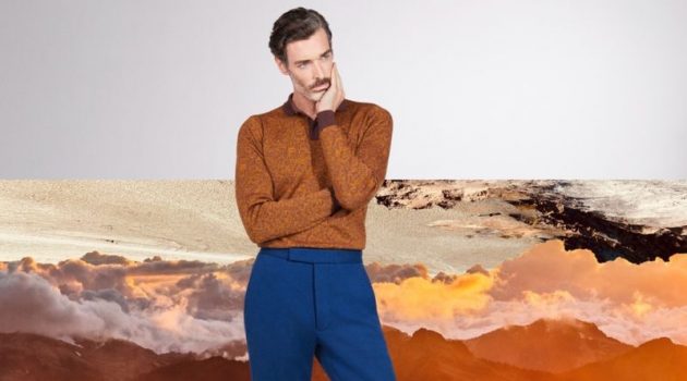 Richard Biedul Dons Must-have Knitwear from John Smedley Richard Biedul dons a long-sleeve knit polo from John Smedley's fall-winter 2021 collection.