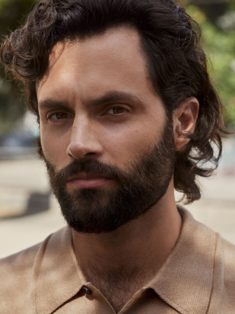 Ready for his close-up, Penn Badgley dons a Mr P. cashmere and silk-blend polo shirt for Mr Porter. » Penn Badgley Appears in Mr Porter Shoot, Talks 'You' & Fame Ready for his close-up, Penn Badgley dons a Mr P. cashmere and silk-blend polo shirt for Mr Porter.