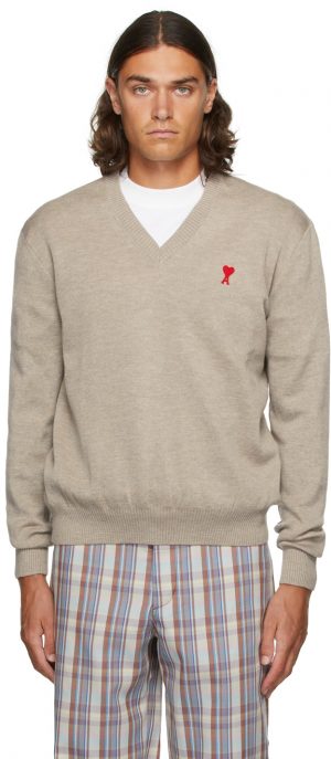 AMI Alexandre Mattiussi Beige V-Neck Ami de Caur Sweater AMI Alexandre Mattiussi Beige V-Neck Ami de Caur Sweater