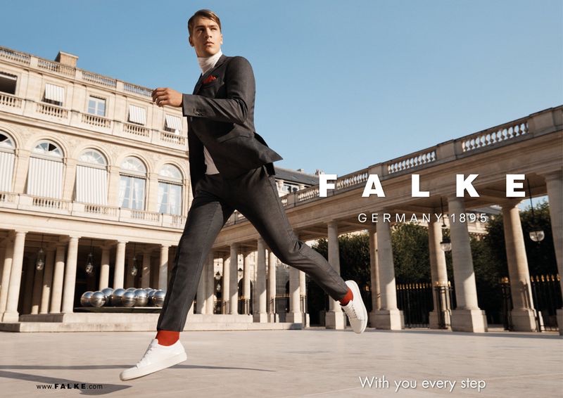 On the move, Andrej Halasa stars in FALKE's fall-winter 2021 campaign.