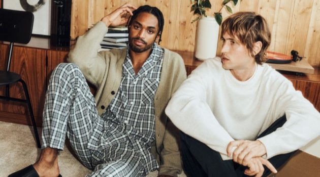 A Chill Season: H&M Spotlights New Loungewear In new loungewear from H&M, Jim Garbis and Sam Lammar pose for a relaxed photo.