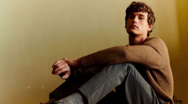 Underline: Jegor Poses in Winter Fashions for Massimo Dutti Underline: Jegor Poses in Winter Fashions for Massimo Dutti