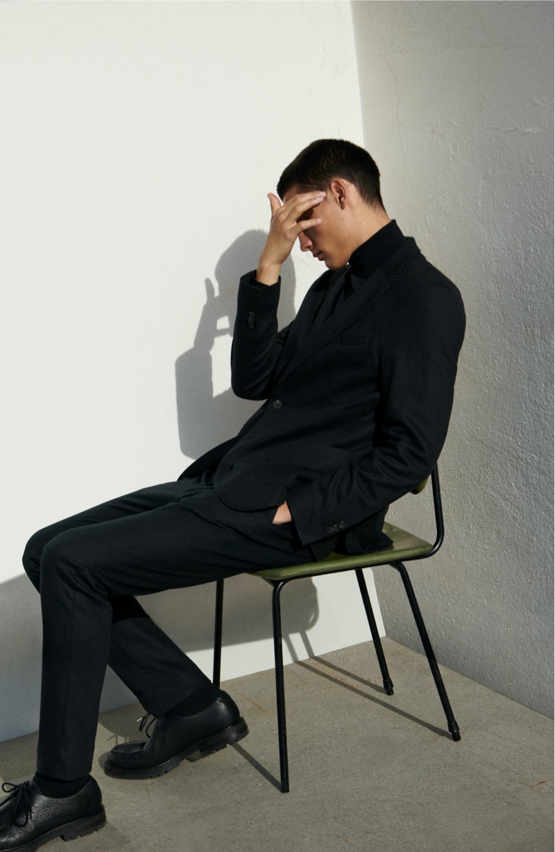 » The Other Side: Ludwig Wilsdorff Dons Sleek Massimo Dutti Looks Ludwig Wilsdorff 2021 Massimo Dutti 004
