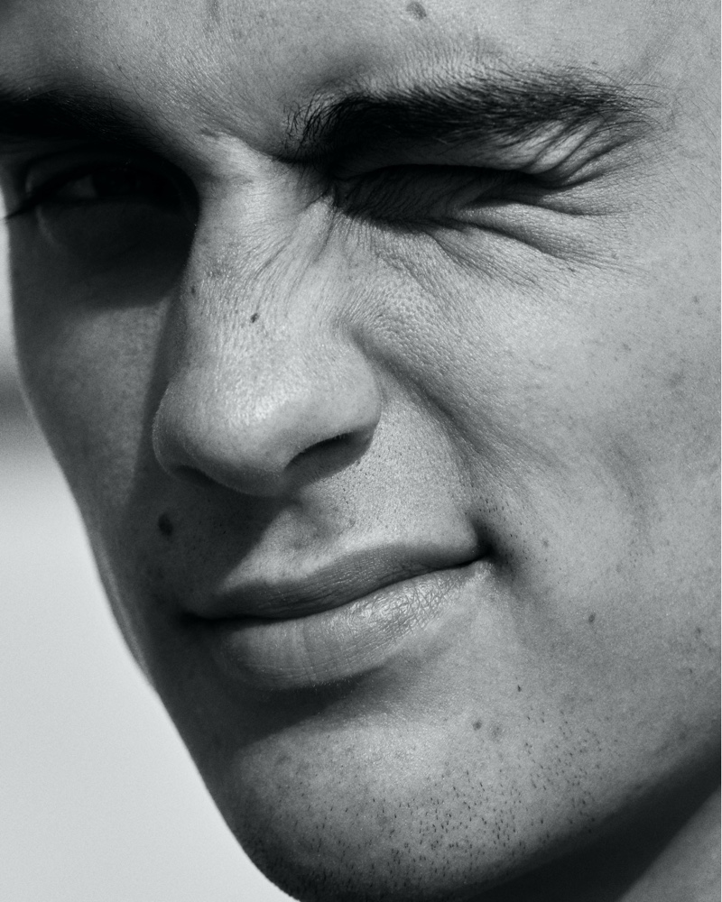 » The Other Side: Ludwig Wilsdorff Dons Sleek Massimo Dutti Looks Ludwig Wilsdorff 2021 Massimo Dutti 011