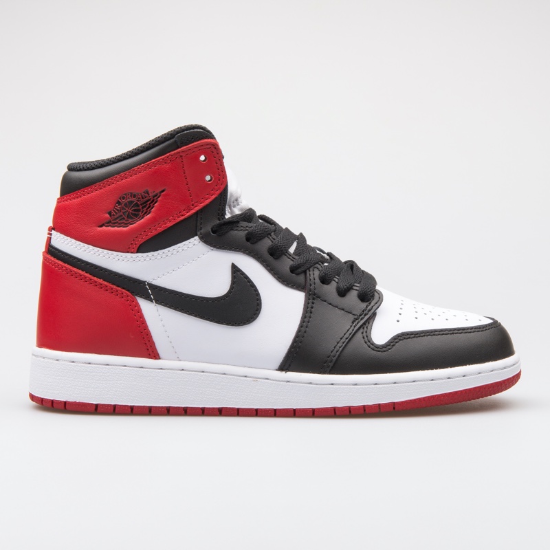 Air Jordan Retro 1 White Black Red Sneaker