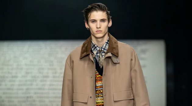 Dior Men Draws Inspiration from Jack Kerouac for Fall '22 Collection Dior Men Draws Inspiration from Jack Kerouac for Fall '22 Collection
