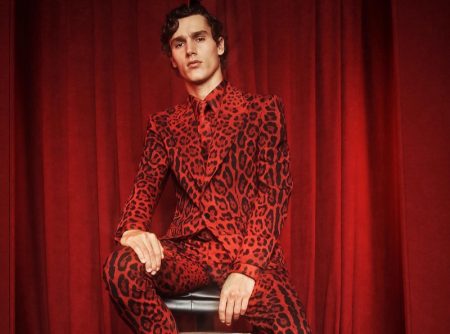 Carlos Galobart is red-hot in a leopard print suit from Dolce & Gabbana's spring-summer 2022 Hot Animalier collection.