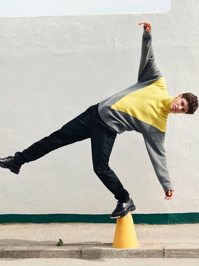 » Nacho Dons Playful Proportions for Spanish GQ Nacho Penin 2021 Spanish GQ Editorial 006