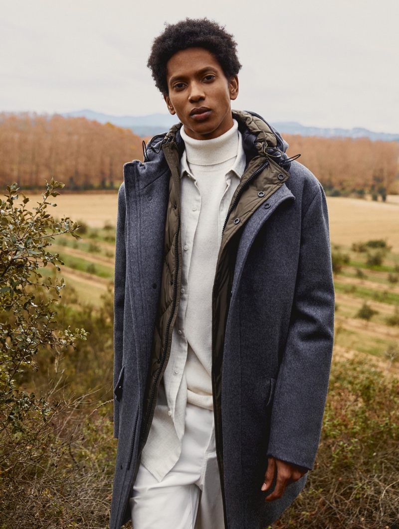 In front and center, Rafael Mieses showcases winter whites and outerwear from Massimo Dutti.