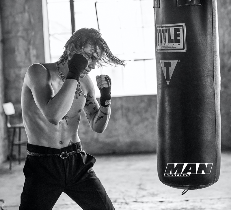 » Vinnie Hacker Graces the Pages of Man About Town Vinnie Hacker 2021 Man About Town Editorial 004