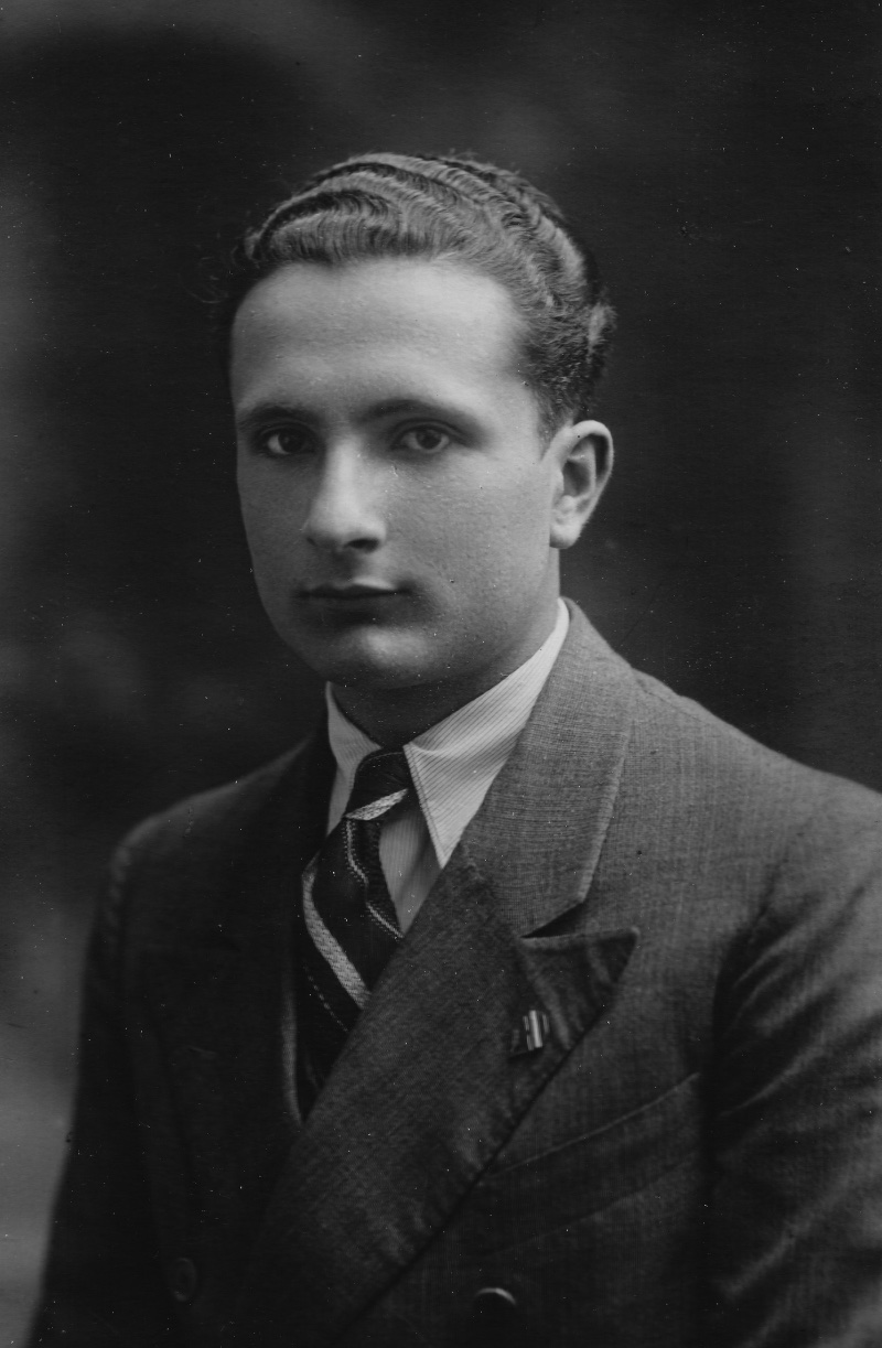 1920s Man Facial Hair Style » 1920s Men's Hairstyles: The Best Gentlemen Looks 1920s Man Facial Hair Style
