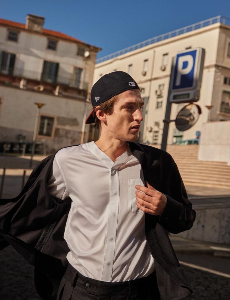 » Anatol Modzelewski Takes to Portugal for IO Donna Anatol Modzelewski IO Donna Editorial 2022 003