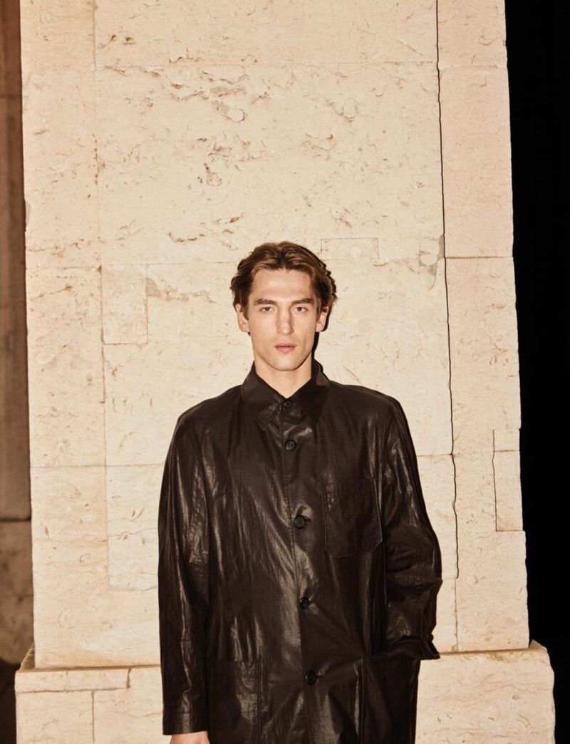 » Anatol Modzelewski Takes to Portugal for IO Donna Anatol Modzelewski IO Donna Editorial 2022 011