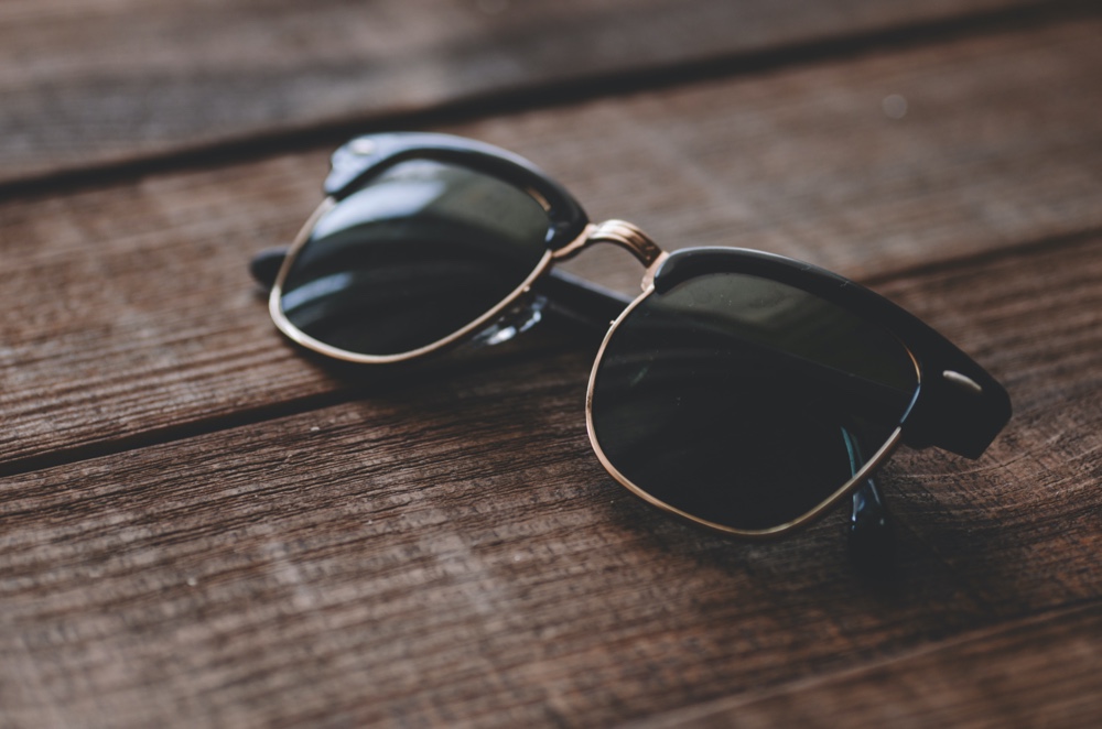 Clubmaster Sunglasses Men Details