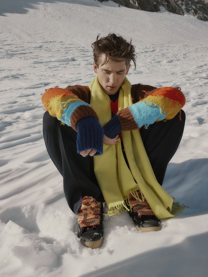 » Anatol Bundles Up for Winter with Luisaviaroma Luisaviaroma Mens Winter Editorial 007