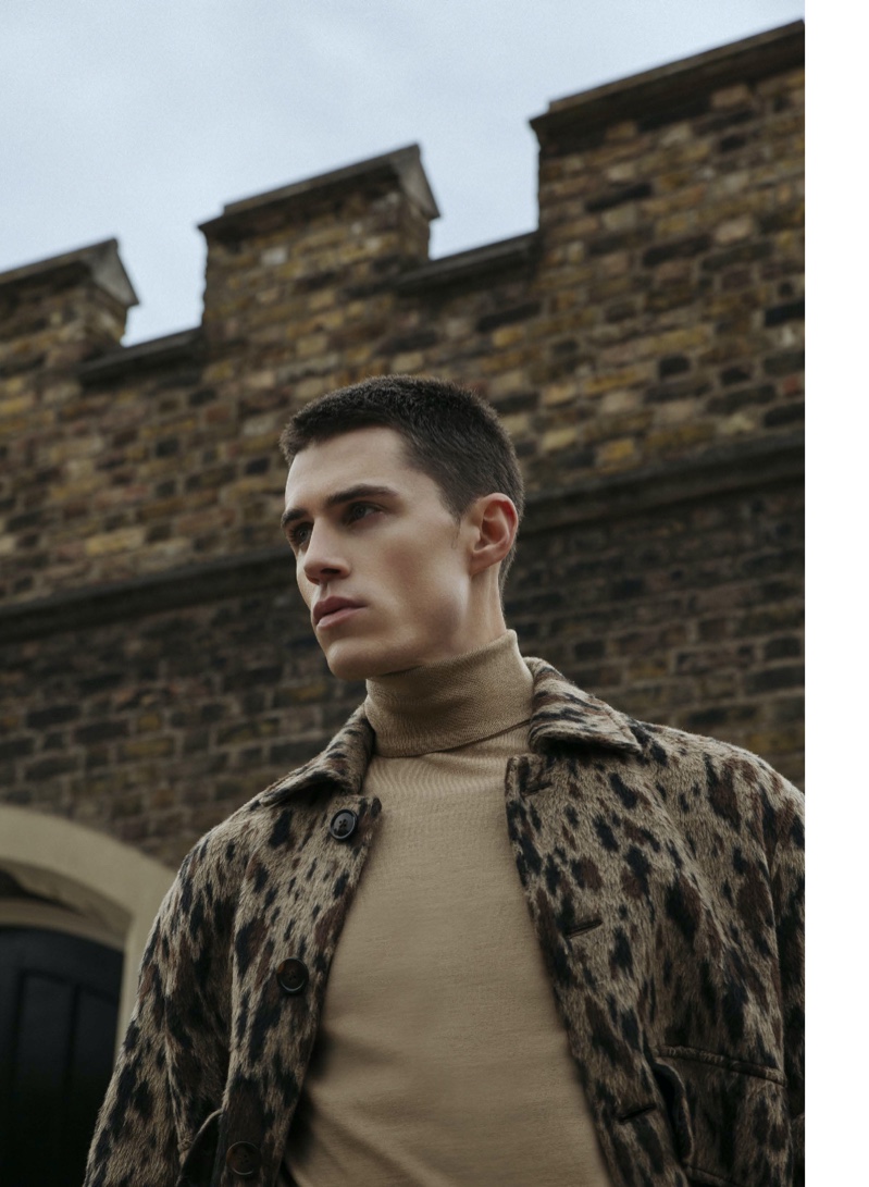 » Reagan Buckley Inspires in Chic Numbers for Fashion Magazine PL Reagan Buckley Fashion Magazine PL 006