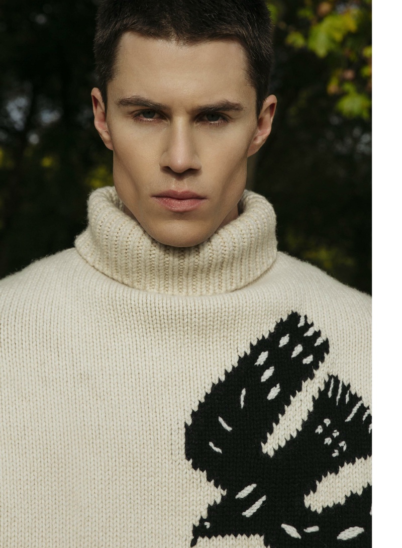 » Reagan Buckley Inspires in Chic Numbers for Fashion Magazine PL Reagan Buckley Fashion Magazine PL 008