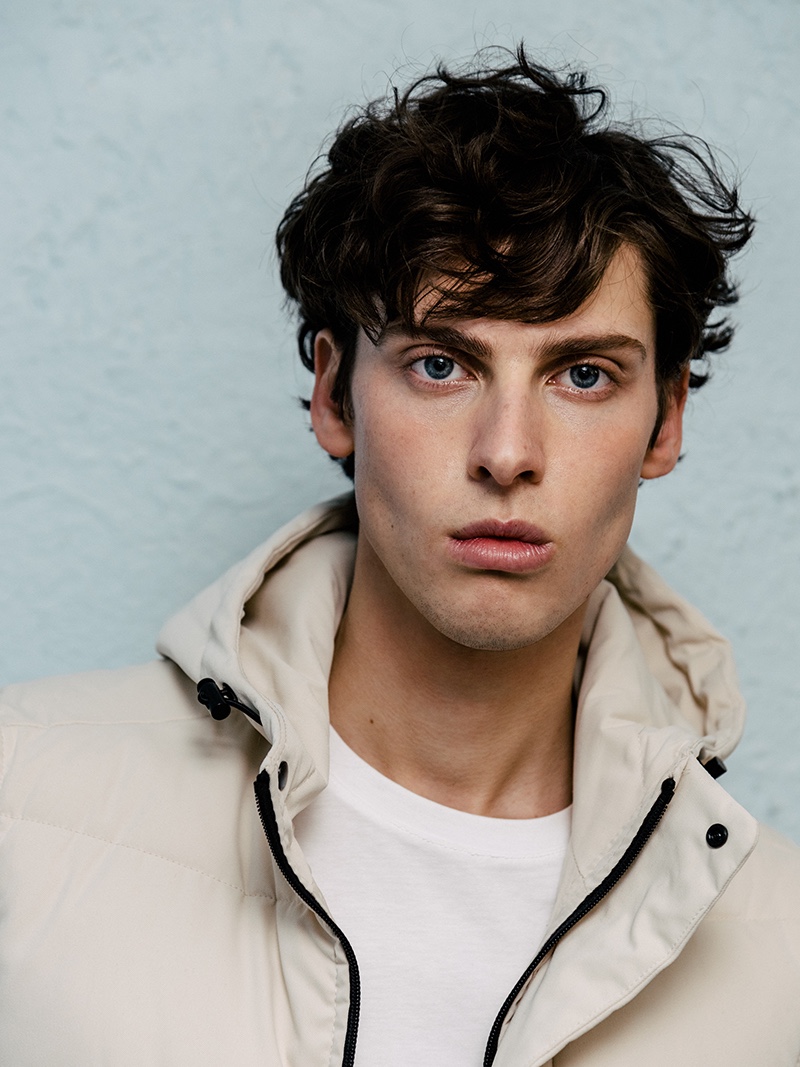 » Cooper Dyer in 'Laundry Room' Cooper Dyer Fashionisto Exclusive 2022 006
