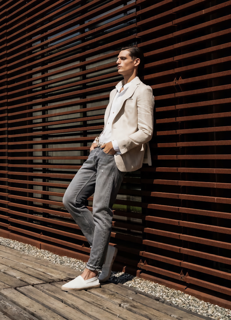 Eleventy Milano Campaign Men Spring Summer 2022 012