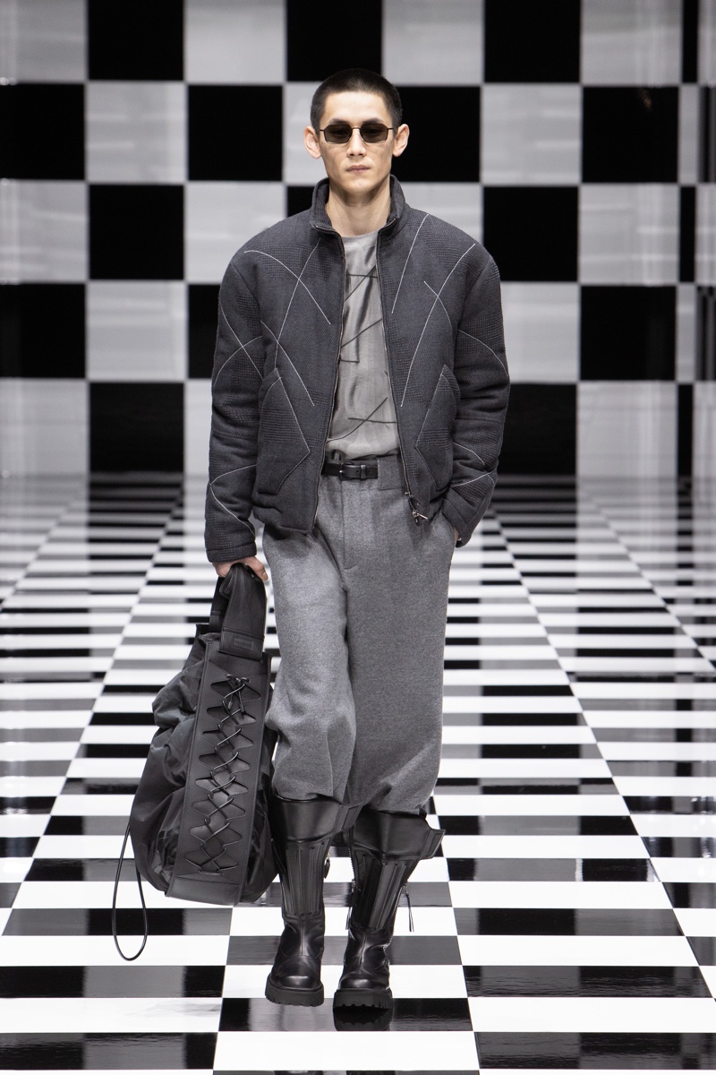 Emporio Armani Collection Men Fall Winter 2022 008