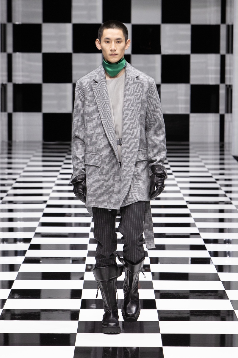 Emporio Armani Collection Men Fall Winter 2022 030