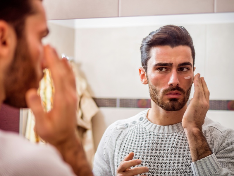 Male Model Skincare Mirror Moisturized