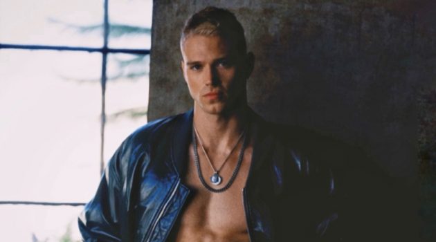Matthew Noszka is Front & Center for Numéro Netherlands Cover Story Matthew Noszka is Front & Center for Numéro Netherlands Cover Story