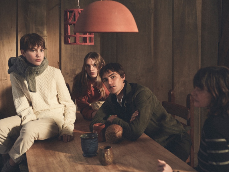Parker van Noord + Family Celebrate Valentine's Day with Massimo Dutti