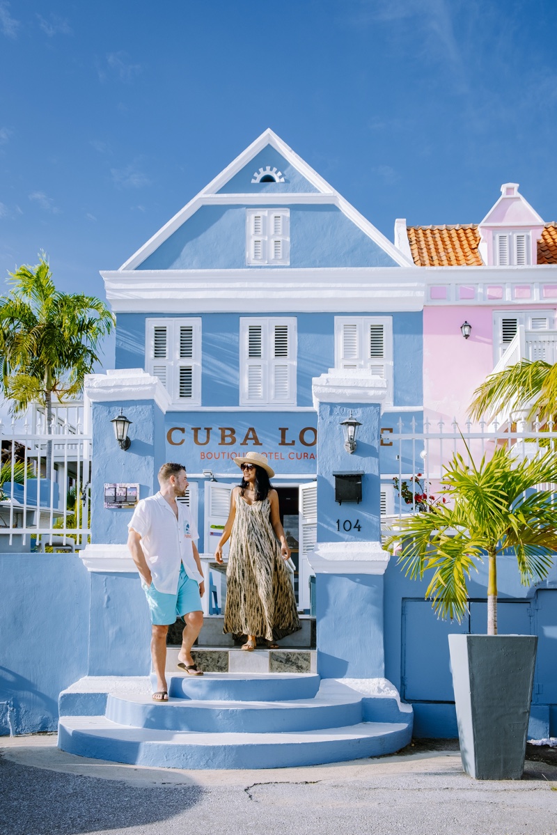 Couple Curacao District Colorful Buildings