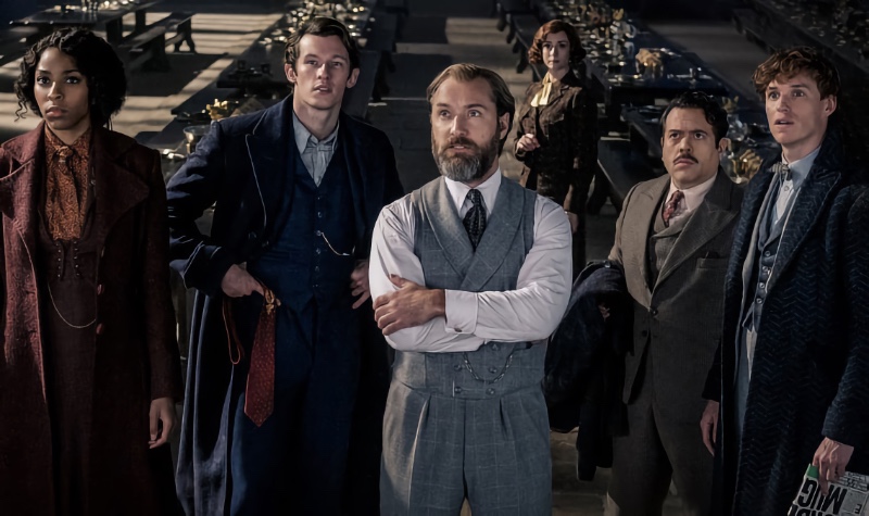 Fantastic Beasts: Secrets of Dumbledore Movie Still » Jude Law Dons Brioni for 'Fantastic Beasts' World Premiere Fantastic Beasts: Secrets of Dumbledore Movie Still
