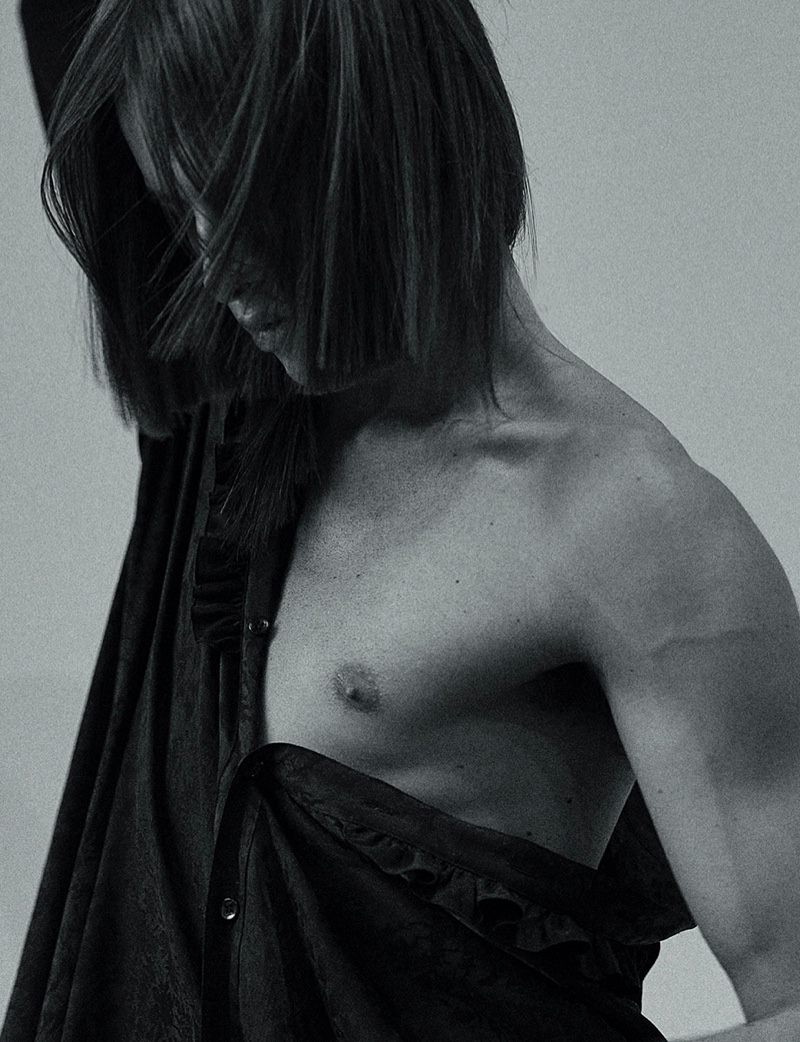 » Fernando Casablancas Strikes a Pose for Glass Man Fernando Casablancas Editorial 2022 Glass Magazine 008