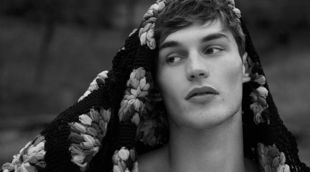 Kit Butler Stars in Les Hommes Publics Cover Shoot Kit Butler Stars in Les Hommes Publics Cover Shoot