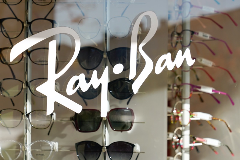 Ray-Ban Store Front Display