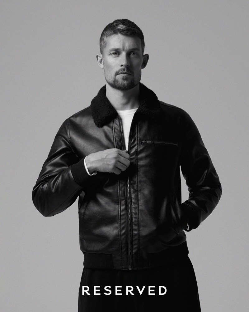 In front and center, Wouter Peelen sports a black leather jacket from Reserved.