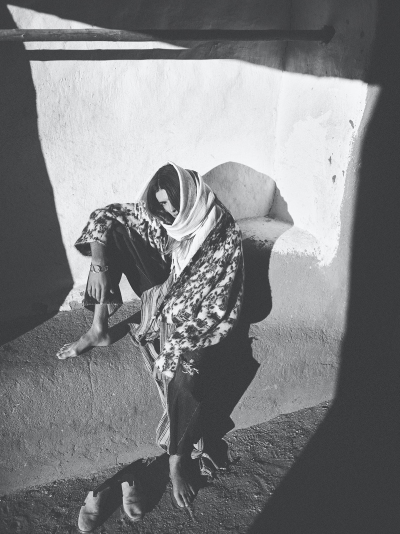 » Cherokee Jack & Sam Mallos Embrace Southwest Style for WSJ. Magazine WSJ Magazine Editorial 2022 Southwest 006