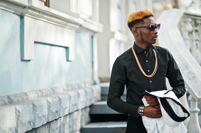 Black Man Trendy Outfit Gold Chain Necklace » Men's Gold Chains: Timeless Accessories for Every Wardrobe Black Man Trendy Outfit Gold Chain Necklace
