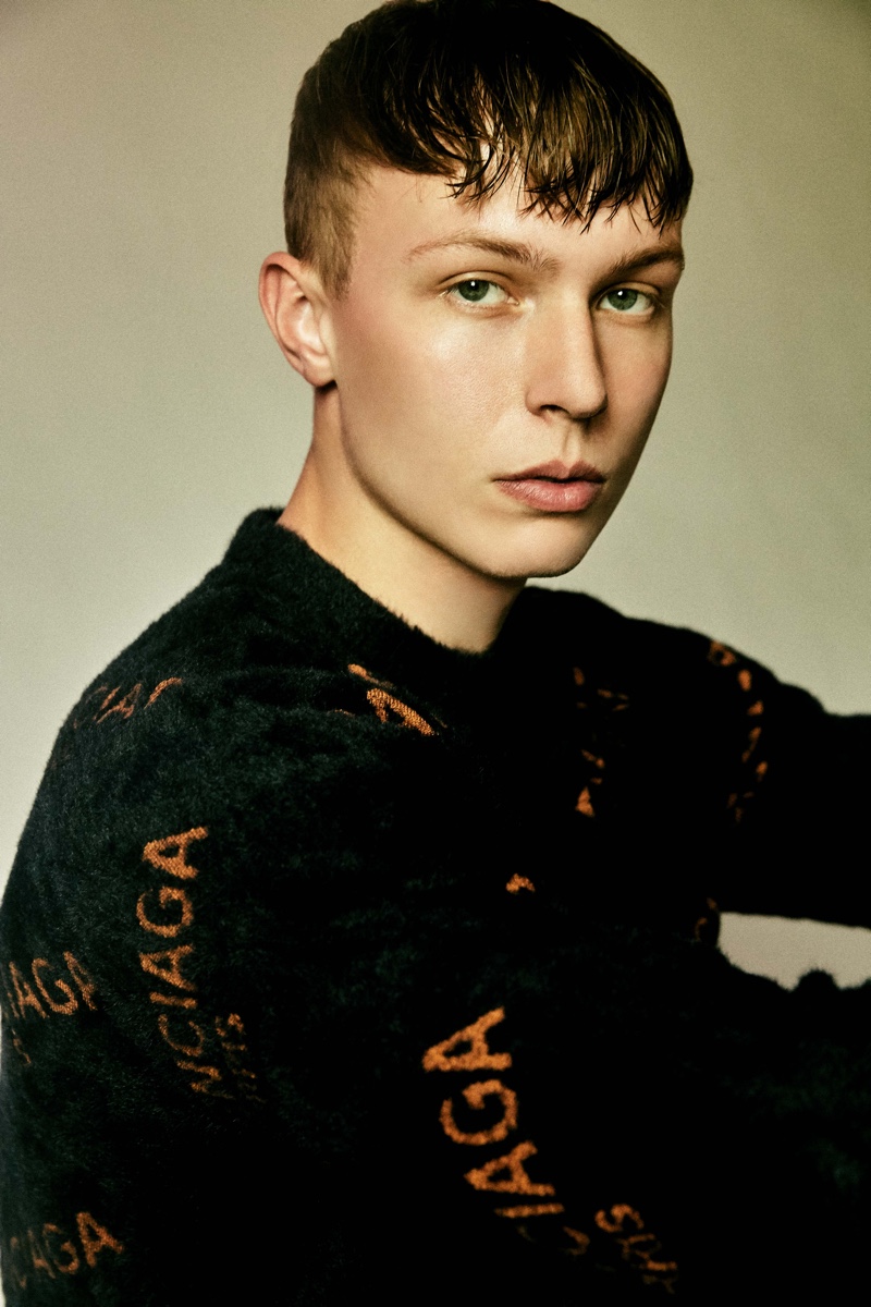 Jack wears sweater Balenciaga. » Darien, Jack & Joseph Cast Their Eyes Toward a Bright Future Jack wears sweater Balenciaga.