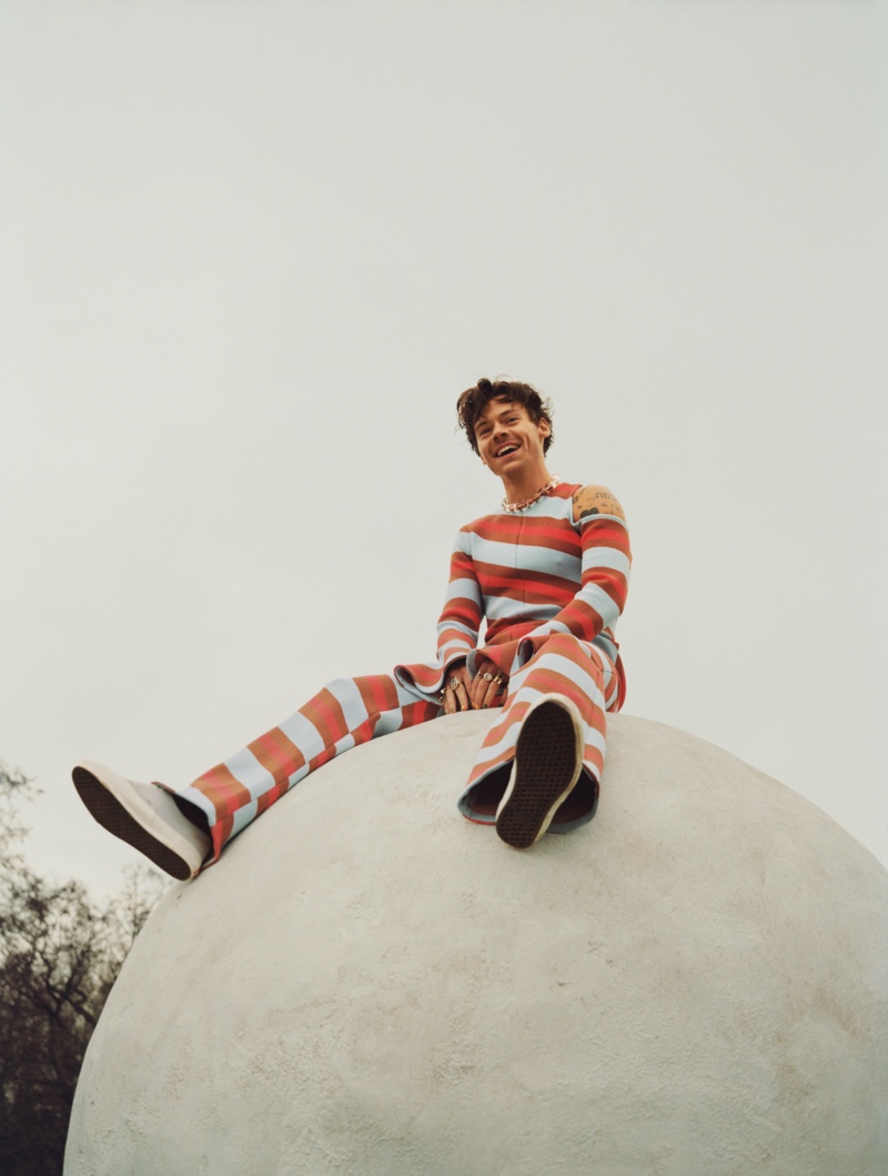 Harry Styles Harry's House Striped Outfit Fashion JW Anderson » Harry Styles Makes a Whimsical Style Statement for New Album Harry's House Harry Styles Harry's House Striped Outfit Fashion JW Anderson