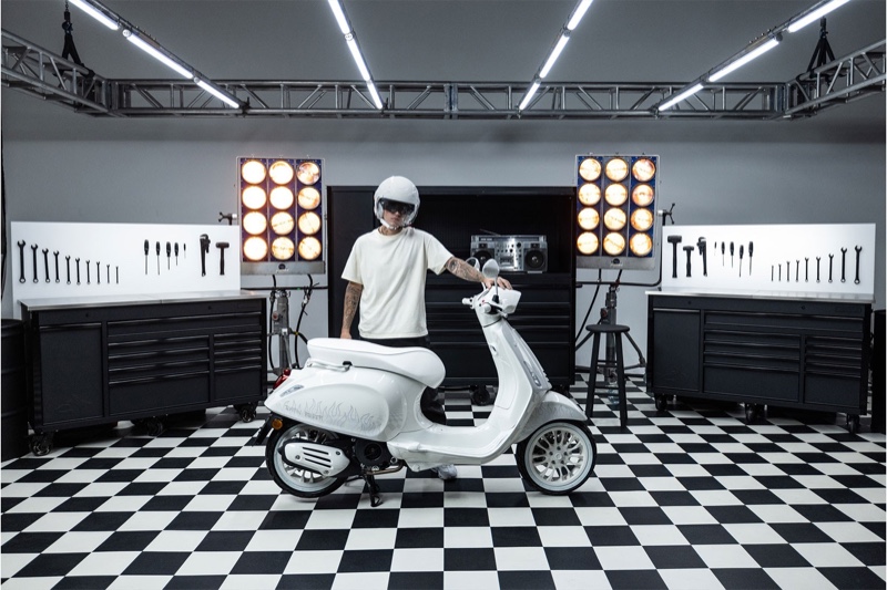 Justin Bieber 2022 Vespa Sprint Scooter All-white