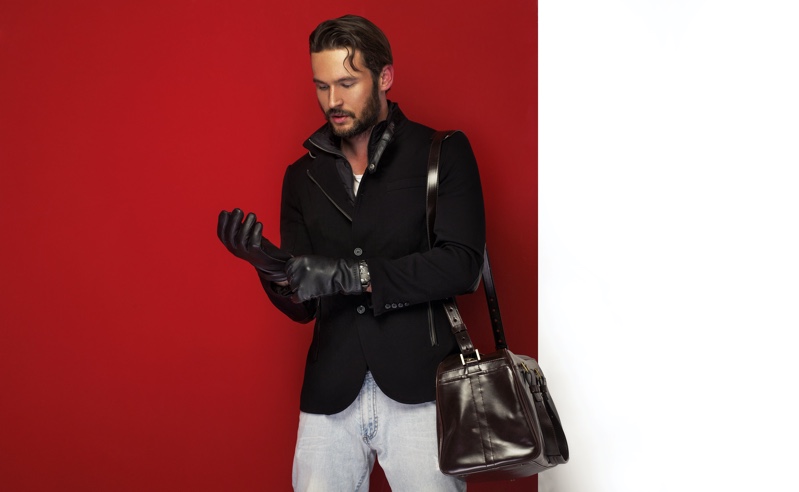 Man Putting on Leather Gloves » The Stylish Guy's Guide to Buying the Right Leather Accessories Man Putting on Leather Gloves