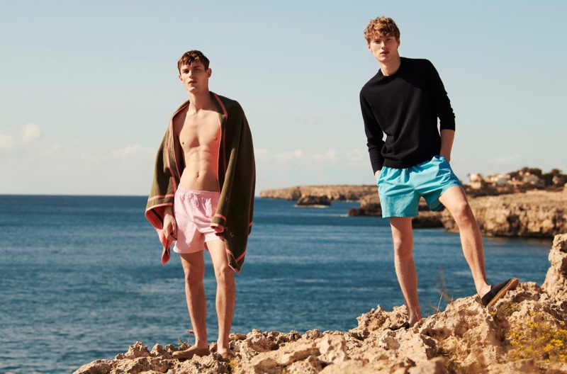 » Kit & Braien Tackle an Early Summer in Massimo Dutti Swimwear Massimo Dutti Men Swimwear Edit 2022 010